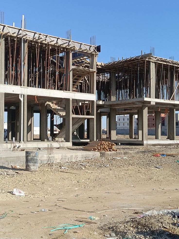 أعمال بناء فلل في أحياء تبوك